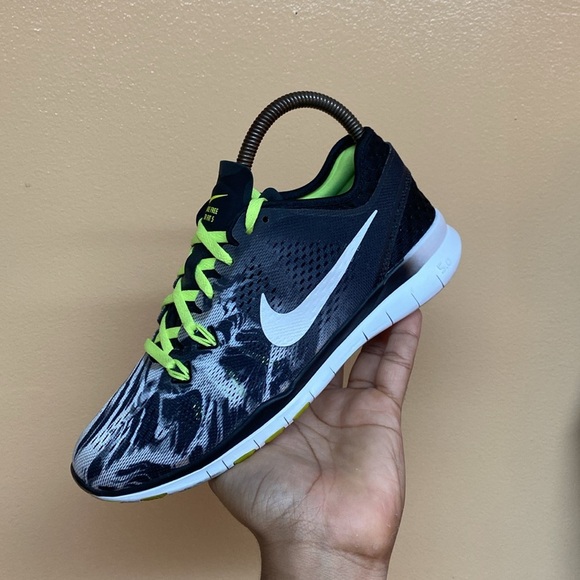 Nike Free TR Fit 5 Women’s Running Sneakers “Black White Gray Volt” - Picture 13 of 17
